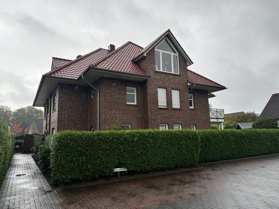 Hochwertige Bauweise Dachgeschosswohnung Rastede