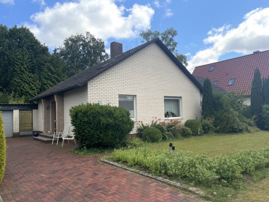 Vorderansicht Einfamilienhaus Wiefelstede-Ofenerfeld