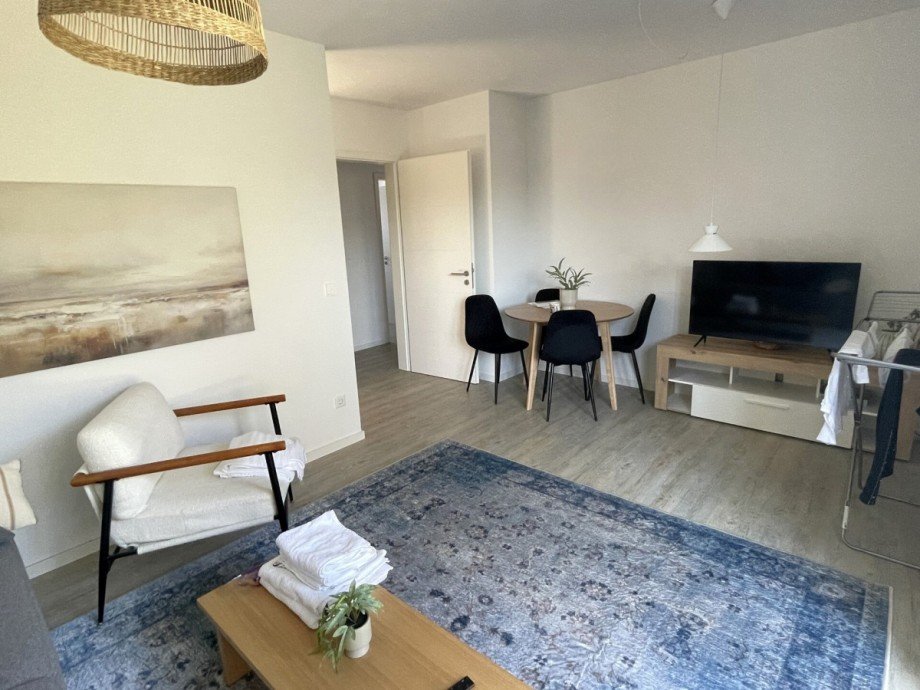 Wohnzimmer Erdgeschoss rechts Mehrfamilienhaus Westerstede