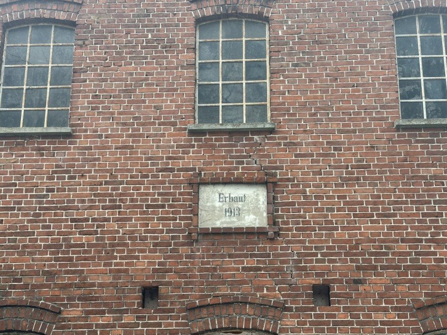 Ursprung der Hofanlage: 1913 Resthof Wiefelstede