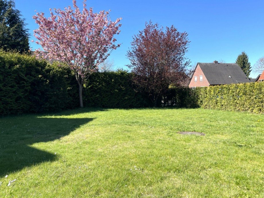 Garten Mehrfamilienhaus Westerstede