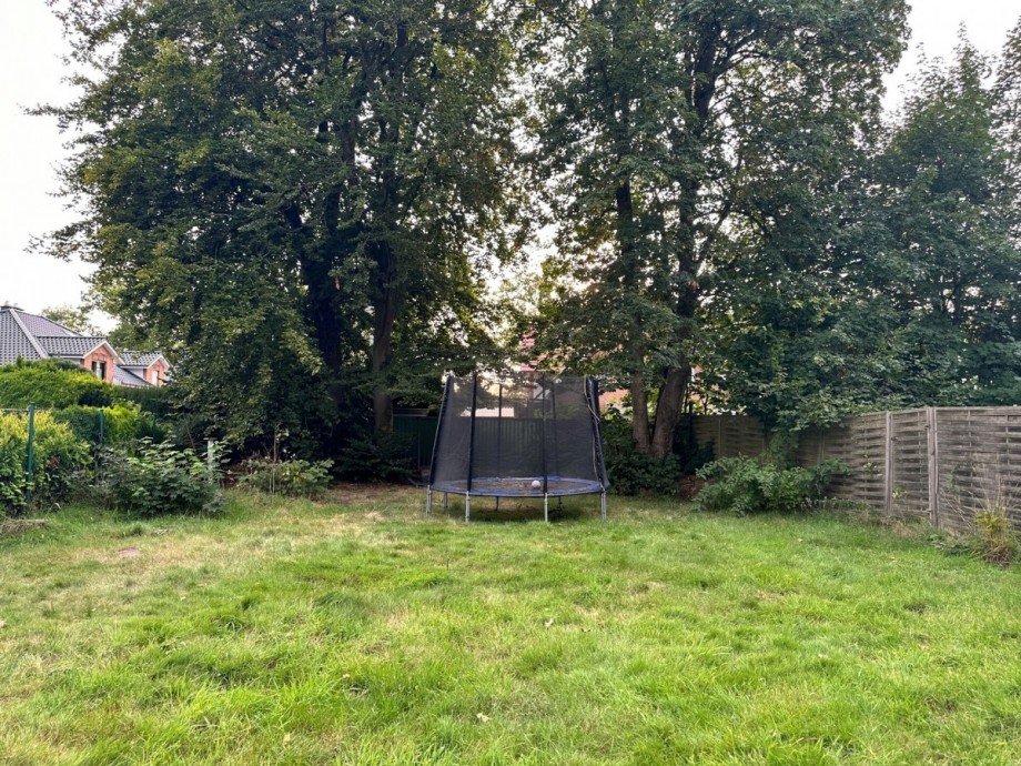 Blick in den Garten Zweifamilienhaus Wiefelstede-Bokel