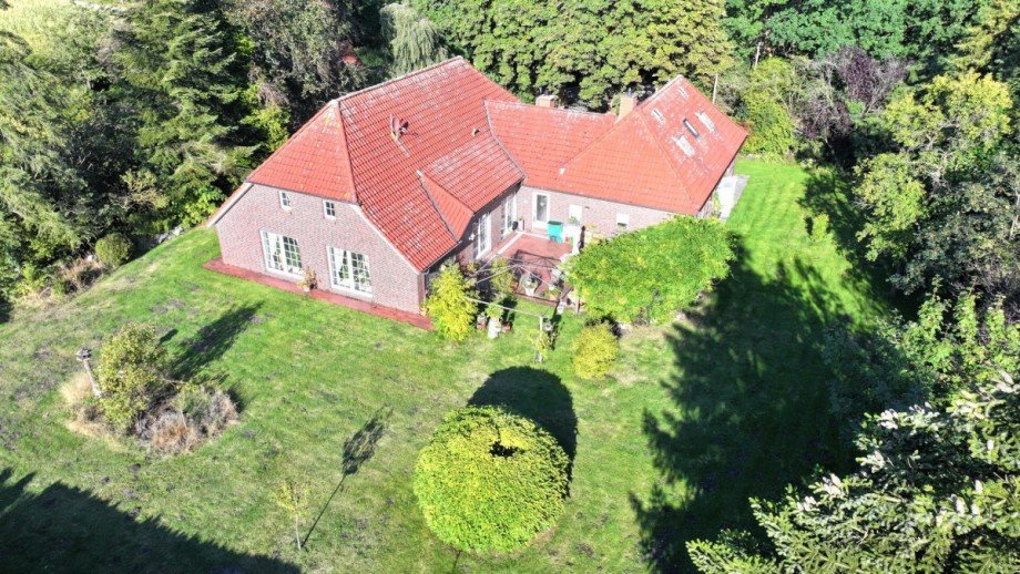 Hinteransicht Landhaus Wiefelstede / Heidkamperfeld