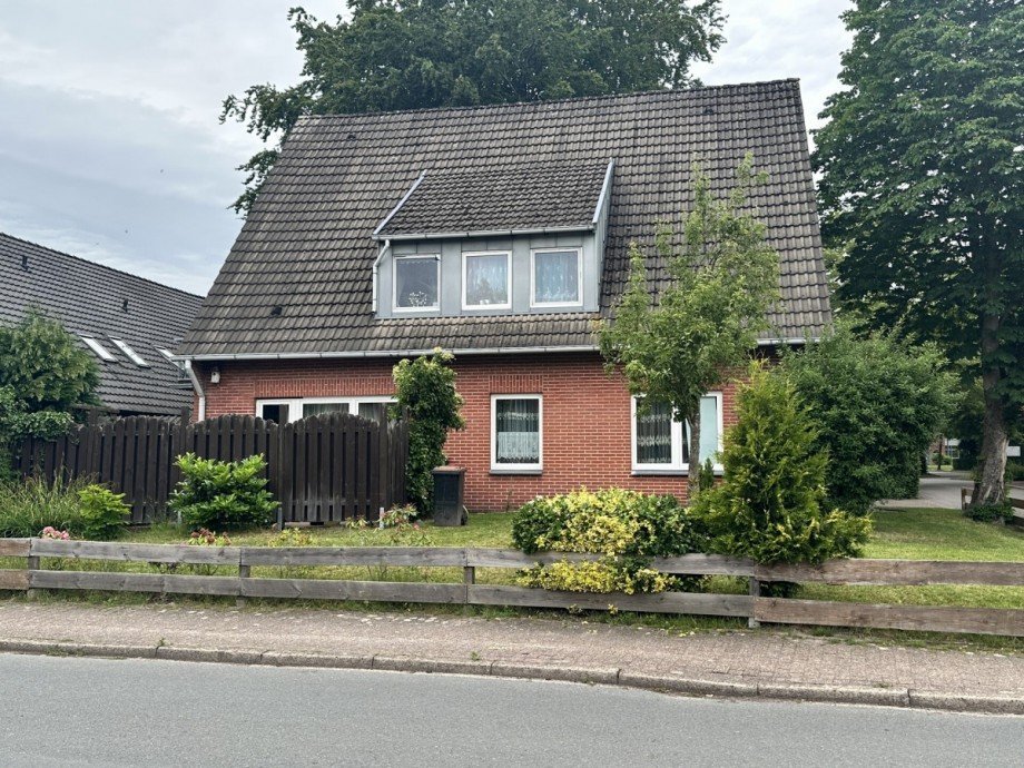 3 Wohneinheiten Zweifamilienhaus Wiefelstede