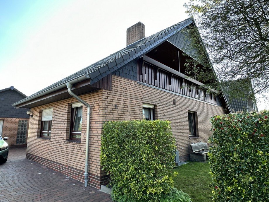 Mit Balkon! Einfamilienhaus Edewecht / S�ddorf