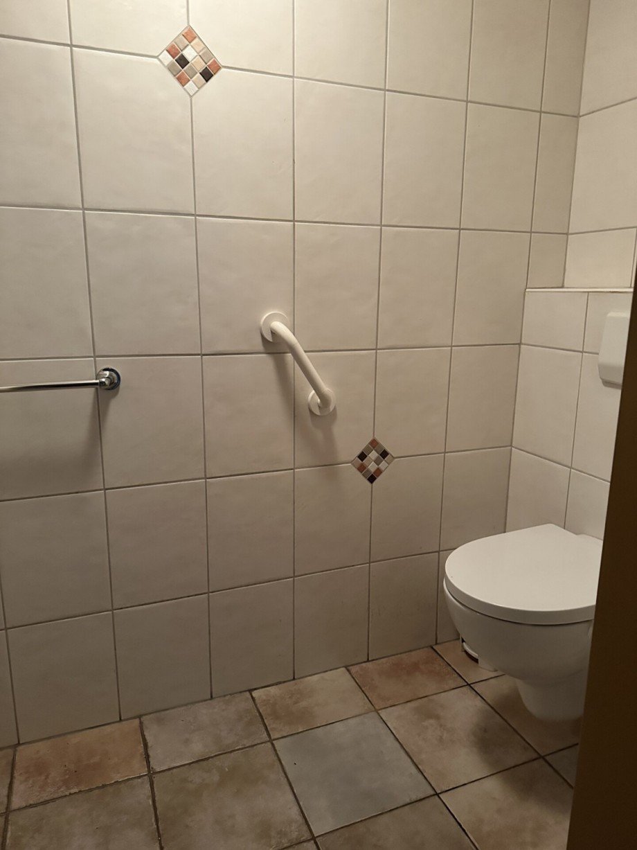 G�ste-WC Resthof Wiefelstede / Wemkendorf