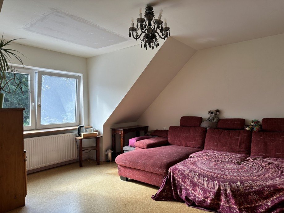 Schlafzimmer mit Gaube Einfamilienhaus Wiefelstede / Gristede