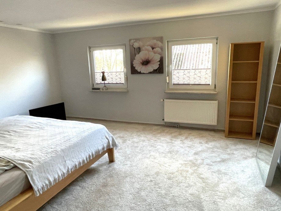 Schlafzimmer I Wohnung 2 Zweifamilienhaus Westerstede