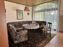 Wohnzimmer Bauernhaus mit 2 bis 3 Wohneinheiten in sch�ner Dorflage!