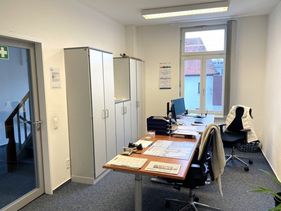 B�ro 1 OG Wohn- / Gesch�ftshaus Nordenham