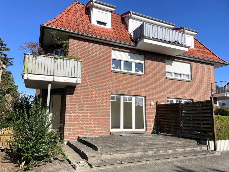 Hinteransicht Erdgeschosswohnung Westerstede