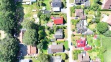 Drohnenfoto Neue Perspektiven am Oldenburger Stadtrand: Sanierungsobjekt in guter Lage!