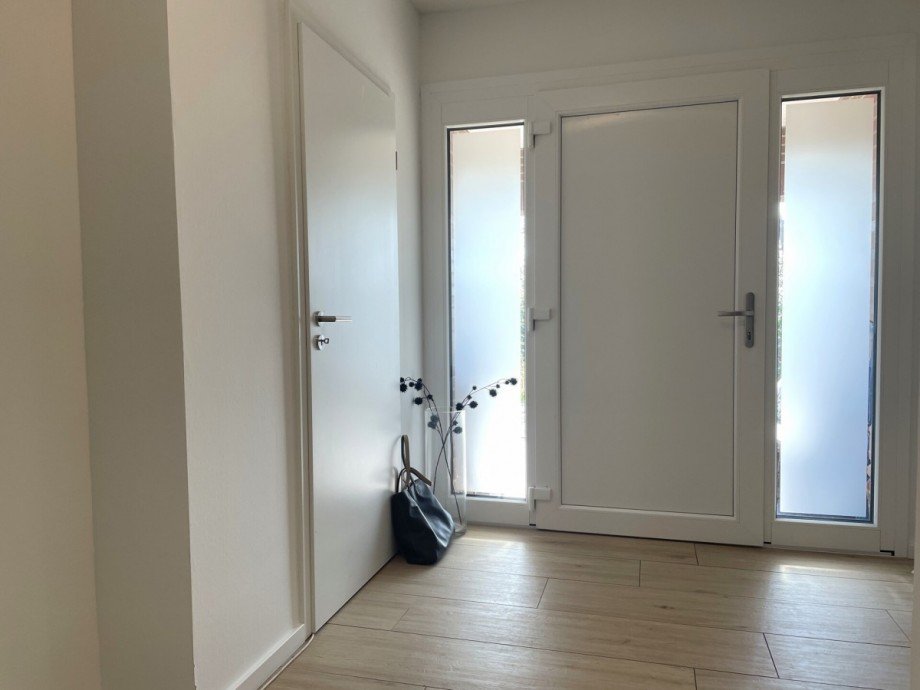Eingangsbereich Wohnung 1 Zweifamilienhaus Westerstede