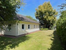 Au�enansicht II Exklusives Wohnerlebnis: Gro�z�giges EFH mit idyllischem Au�enbereich und Sauna!