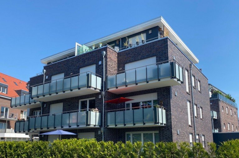 Au�enansicht Westerstede - Westerstede Wohnung Neuwertige Oberwohnung mit EBK in guter Lage von Westerstede!