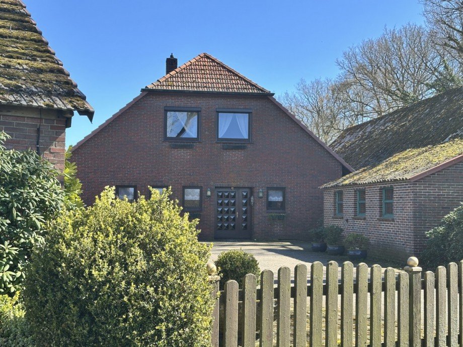 Ehemals ein Bauernhaus Resthof Wiefelstede / Wemkendorf
