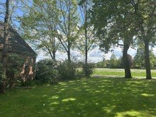 Auch hier gr�ne Wiese Bauernhaus mit 2 bis 3 Wohneinheiten in sch�ner Dorflage!