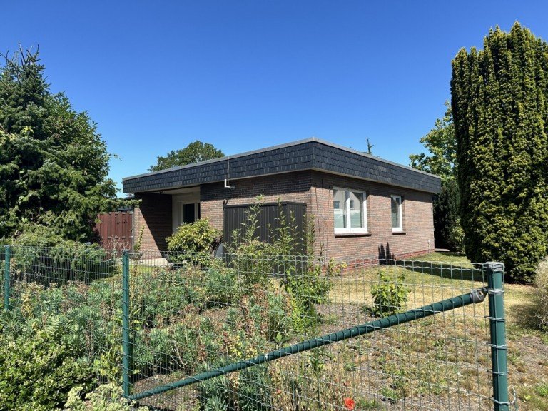 Kleine Bungalowh�lfte Bad Zwischenahn - Bad Zwischenahn Erdgeschosswohnung Kleine Bungalowh�lfte als Altersruhesitz