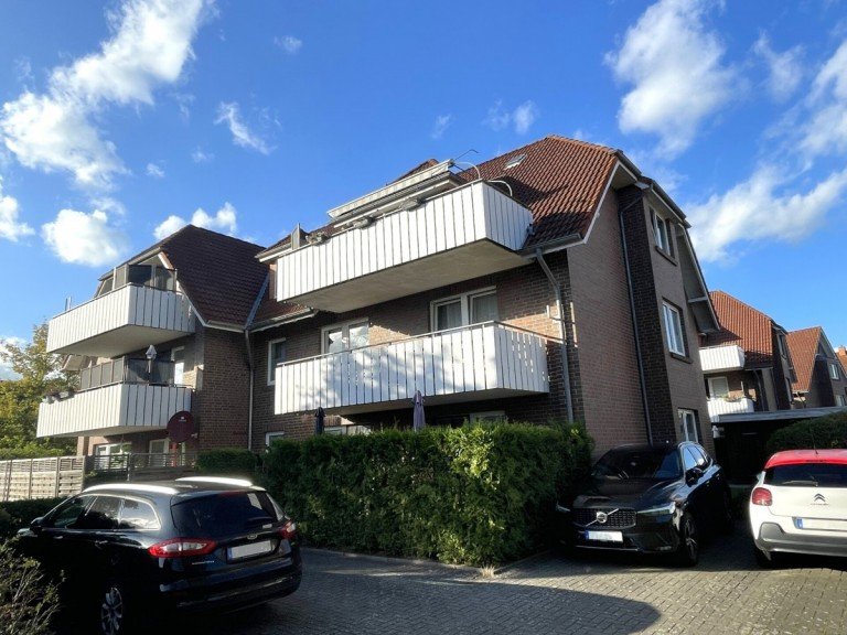 Titelbild Westerstede - Westerstede Dachgeschosswohnung Dachgeschosswohnung in sch�ner Siedlungslage!