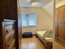 G�stezimmer Ger�umiges Wohnhaus in sch�ner Dorflage