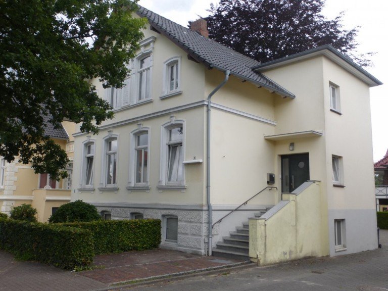 Baudenkmal Rastede Dachgeschosswohnung Gem�tliche 3-Zimmer-Wohnung im Zentrum