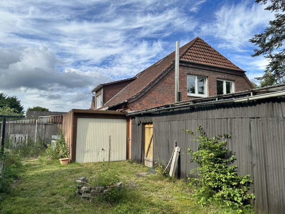 Fertiggarage Einfamilienhaus Wiefelstede / Gristede