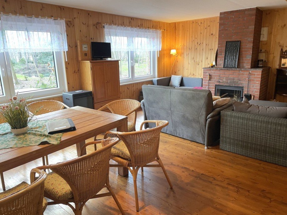 Offener Wohnbereich Freizeitgrundst�ck Wiefelstede