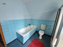 Badewanne Vermietetes Einfamilienhaus mit Entwicklungspotenzial!