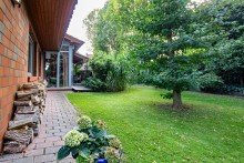 Garten Der erste Eindruck z�hlt: Lichtdurchflutetes Architektenhaus in sch�ner Wohngegend!