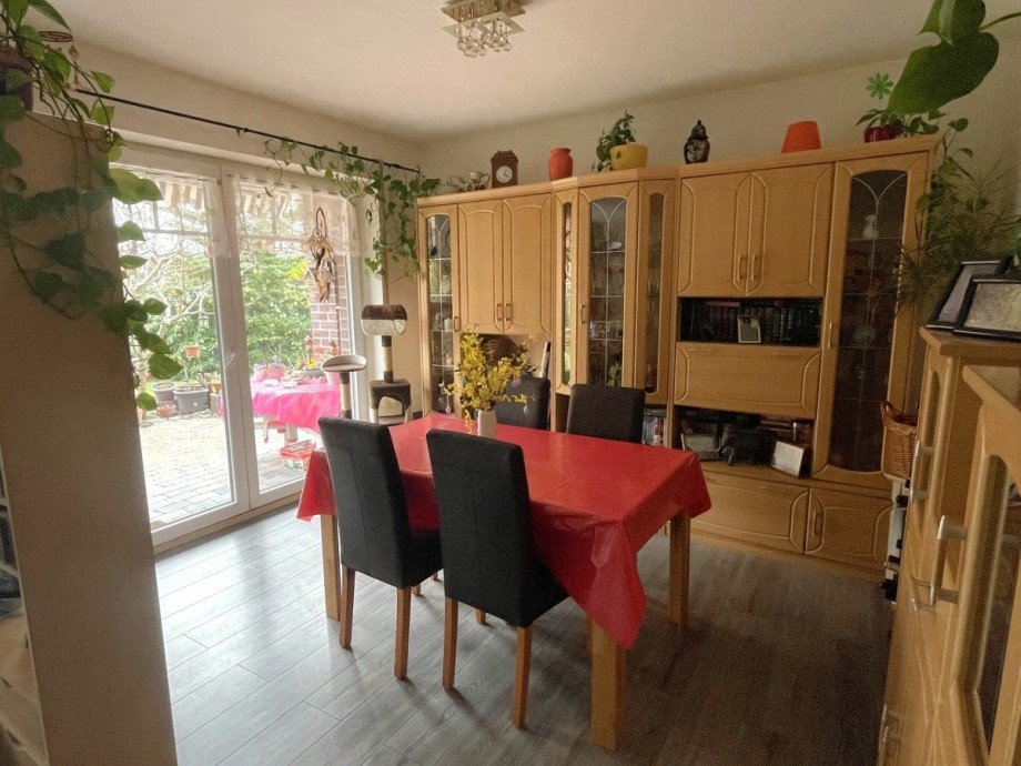 Esszimmer Doppelhaush�lfte Westerstede