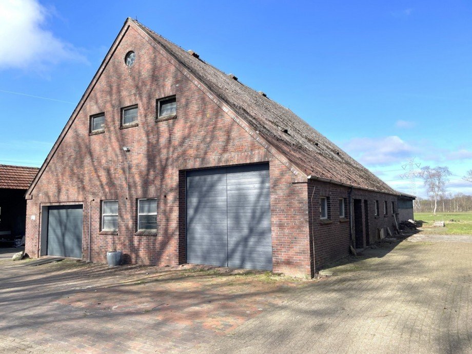 Au�enansicht Stall Zweifamilienhaus Westerstede