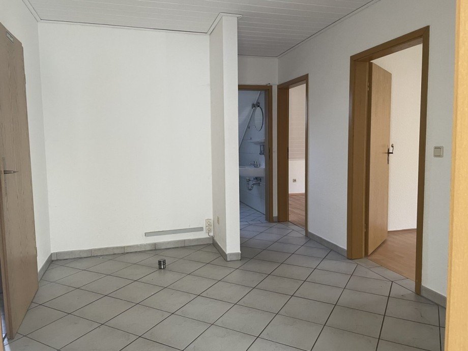 Flur Dachgeschosswohnung Westerstede-Ocholt