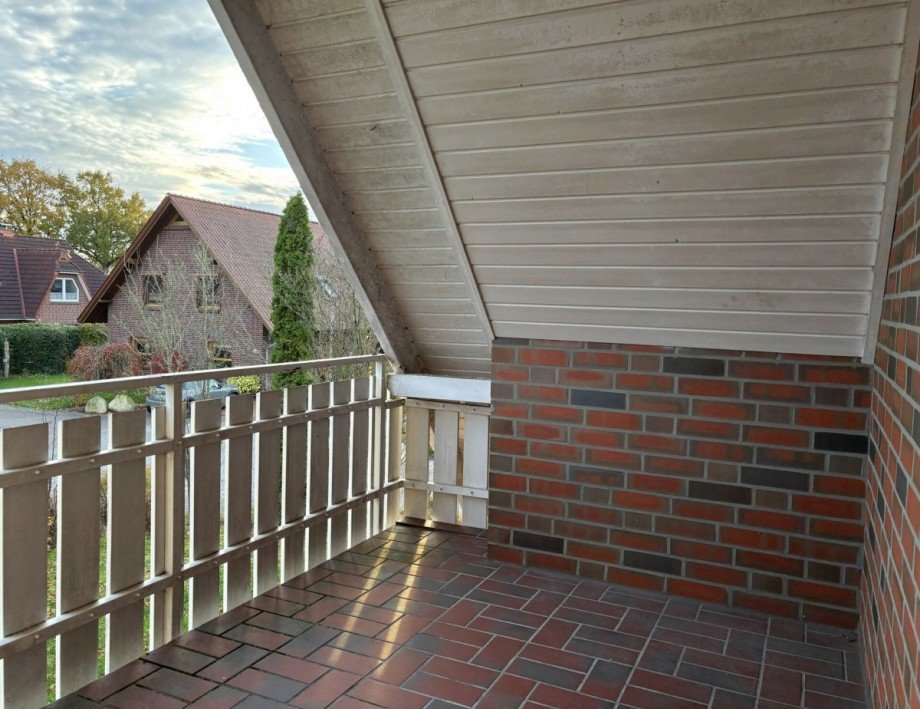 Balkon Doppelhaush�lfte Westerstede