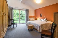 Schlafzimmer I Der erste Eindruck z�hlt: Lichtdurchflutetes Architektenhaus in sch�ner Wohngegend!