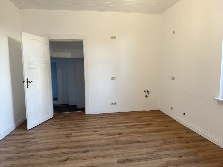 Durchgang HWR in den Garten Einfamilienhaus Rastede