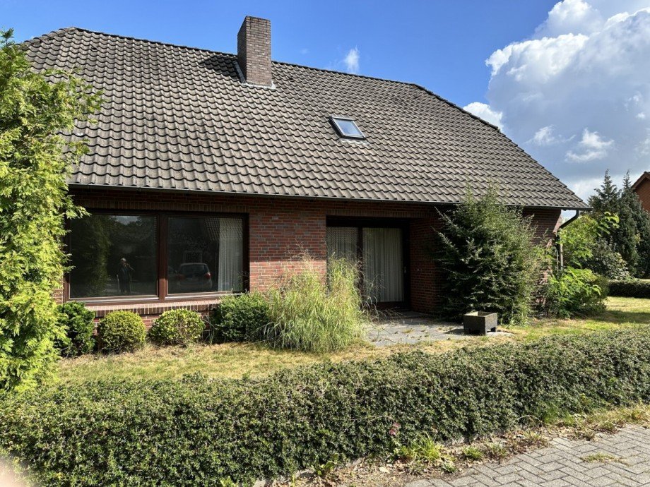 Ideal f�r PV und Solar! Einfamilienhaus Wiefelstede
