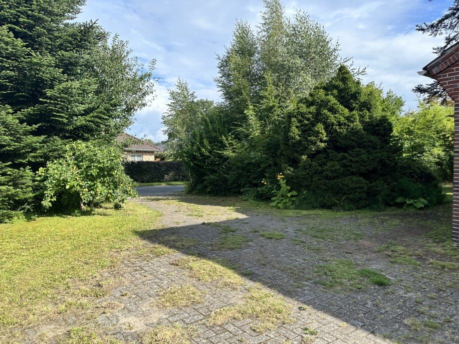 Auffahrt Nr. 1 Einfamilienhaus Wiefelstede / Gristede