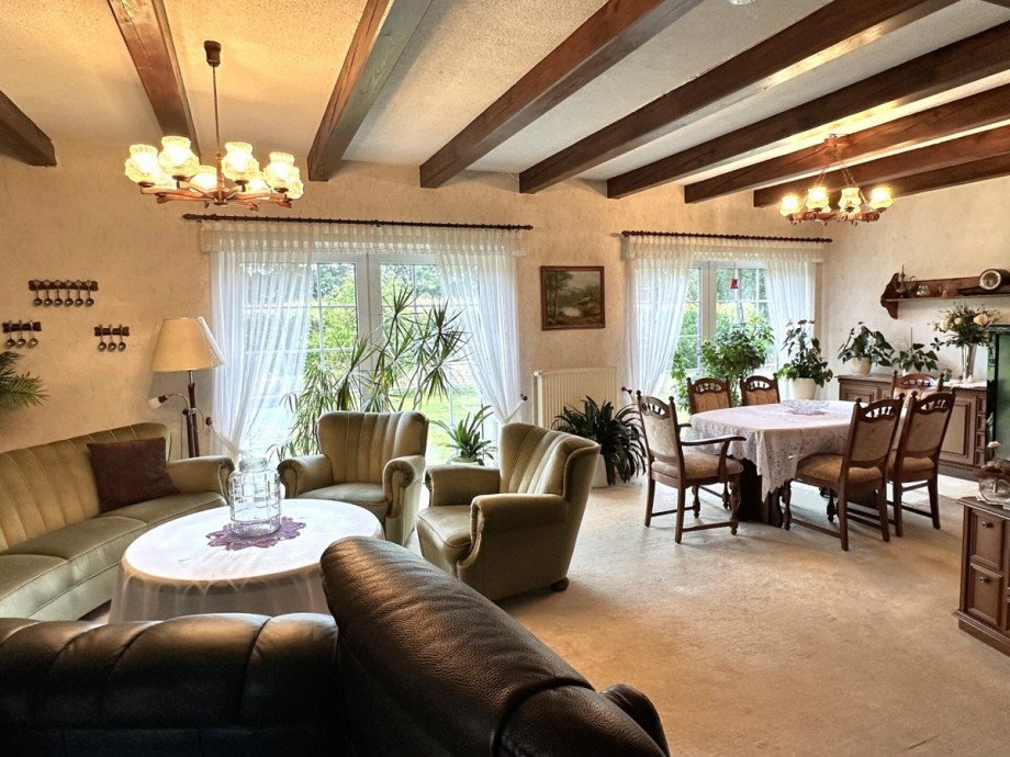 Bietet viel Platz Landhaus Wiefelstede / Heidkamperfeld