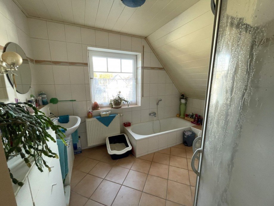 Badezimmer Doppelhaush�lfte Westerstede