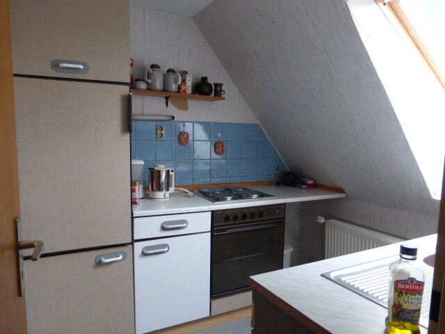 Kleine K�che Zweifamilienhaus Wiefelstede