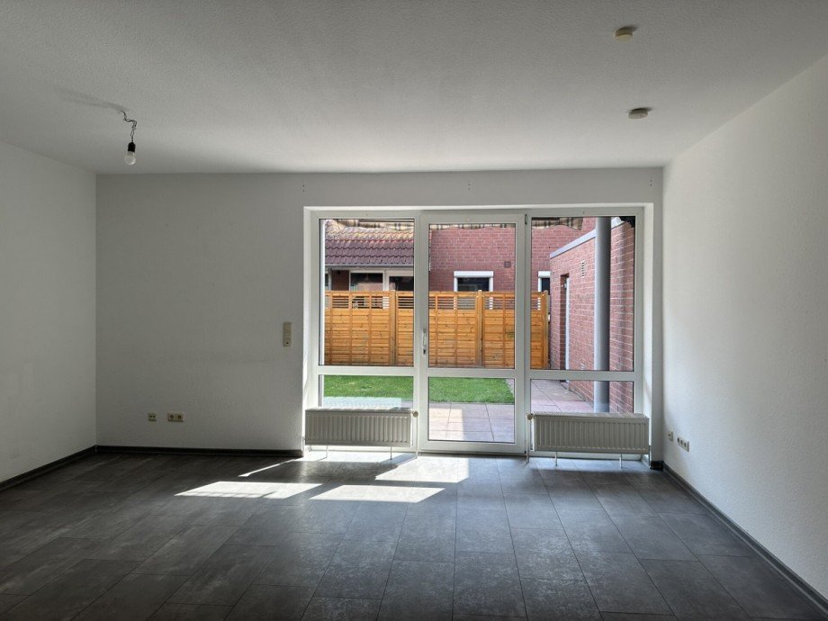 Ausgang in den Garten Erdgeschosswohnung Delmenhorst