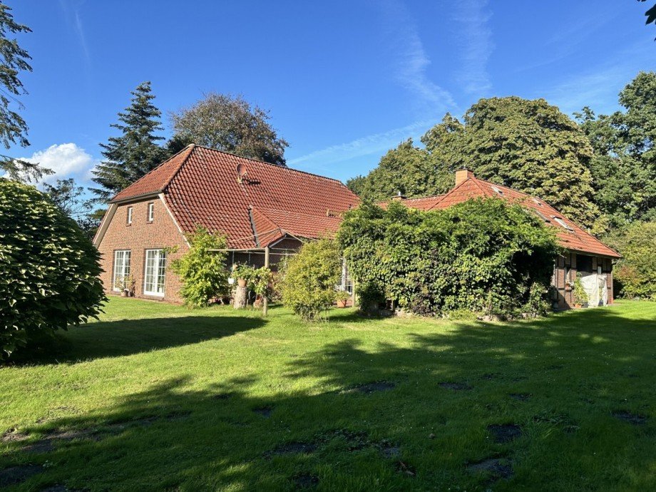 Eine gr�ne Lage Landhaus Wiefelstede / Heidkamperfeld