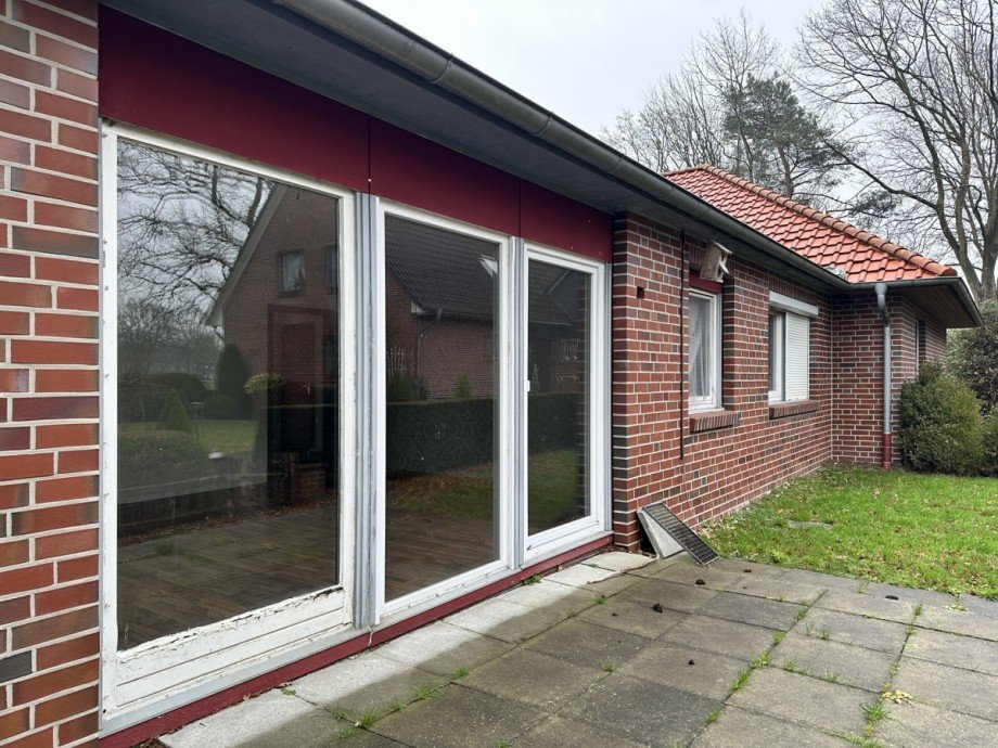 Terrasse des Altbaus Zweifamilienhaus Wiefelstede / Bokel