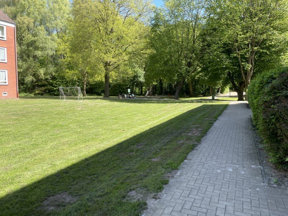 Rasenfl�che Wohnung Westerstede