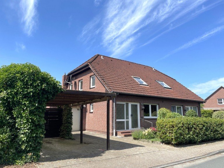 Au�enansicht Westerstede Doppelhaush�lfte Familienfreundliche Doppelhaush�lfte mit Potenzial in beliebter Stadtrandlage!