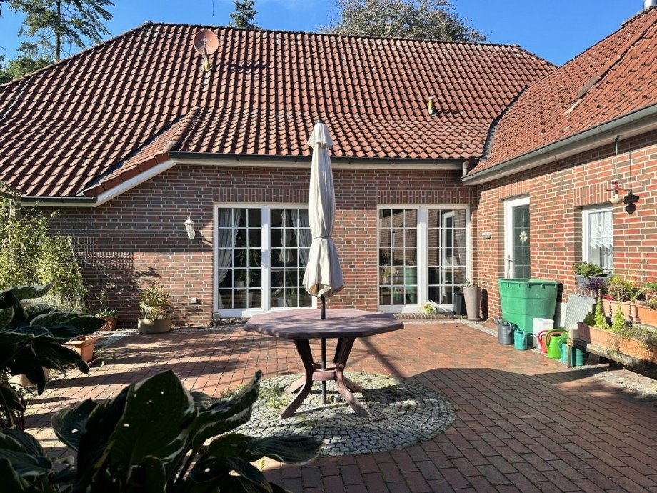 Gesch�tzte Terrasse Landhaus Wiefelstede / Heidkamperfeld